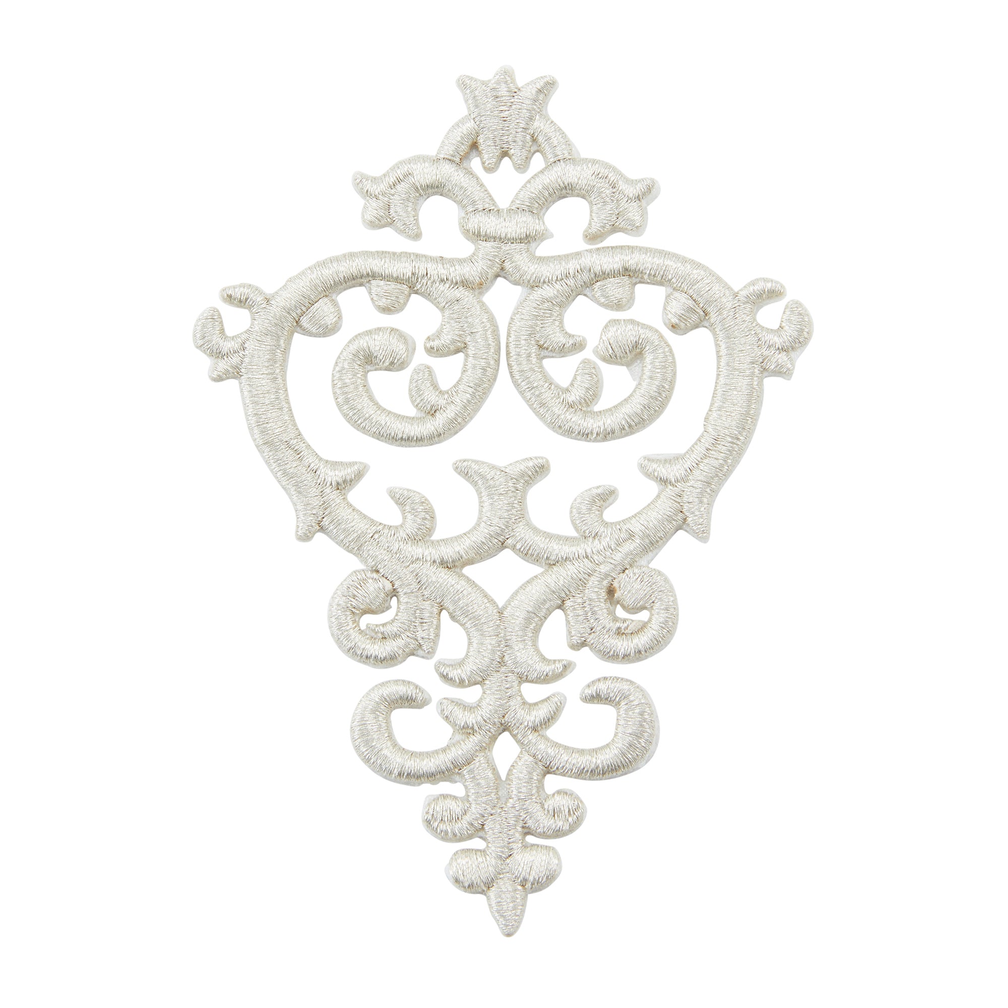 Yaya Han Baroque Heart Motif White